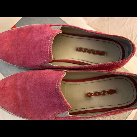 Prada ship ons, pink - Picture 2 of 5